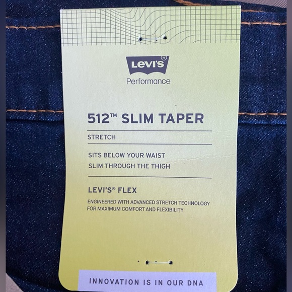BRAND NEW LEVIS with tags - Picture 5 of 6